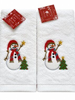 Avanti Christmas Snowman Fingertip Towels Embroidered Bathroom Holiday Set of 2